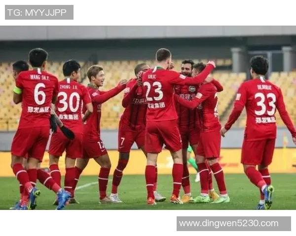 北京足球队以87分稳居大师赛积分榜首位争夺冠军形势明朗 北京足球队以87分稳居大师赛积分榜首位争夺冠军形势明朗