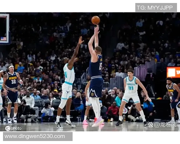 2013年NBA季后赛勇士与掘金第二场激战回顾与精彩瞬间分析 2013年NBA季后赛勇士与掘金第二场激战回顾与精彩瞬间分析