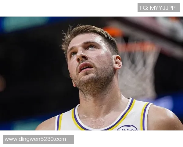 东契奇狂砍73分刷新现役得分纪录独行侠成功终结太阳11连胜之路 东契奇狂砍73分刷新现役得分纪录独行侠成功终结太阳11连胜之路